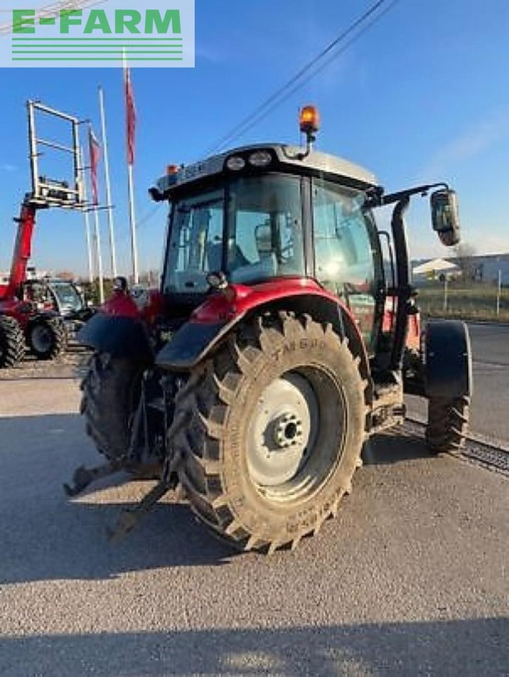 Farm tractor Massey Ferguson 5713s: picture 3