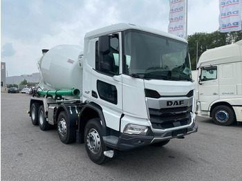 Concrete mixer truck DAF