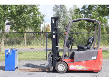 Electric forklift MANITOU