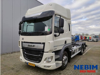 Container transporter/ Swap body truck DAF CF 370