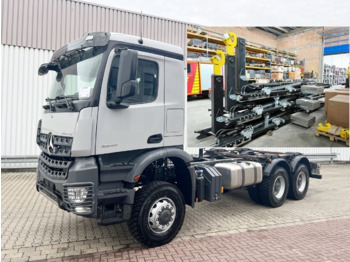 Hook lift truck MERCEDES-BENZ Arocs