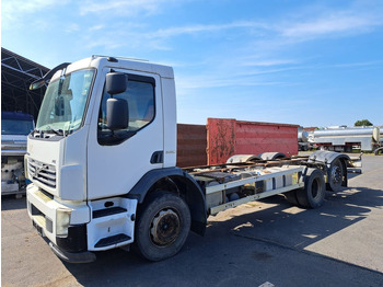 Cab chassis truck VOLVO FE 320