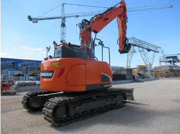 Mini excavator 2019 Doosan DX 140 LCR-5: picture 3