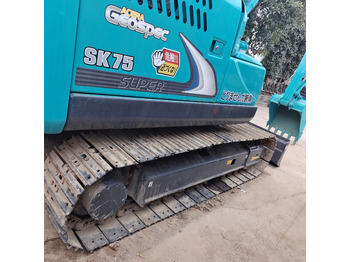 Mini excavator Kobelco SK 75 KOBELCO SK 75-8: picture 2