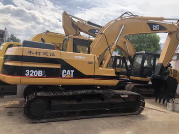 Crawler excavator CATERPILLAR 320B