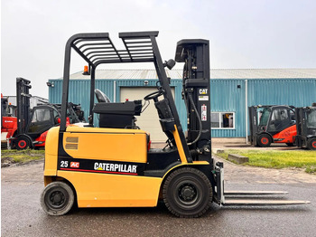 Electric forklift CATERPILLAR EP