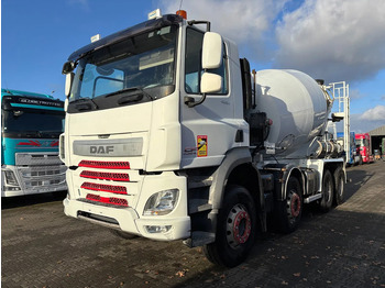 Concrete mixer truck DAF CF 460