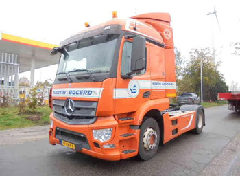 Tractor unit MERCEDES-BENZ Actros 1840