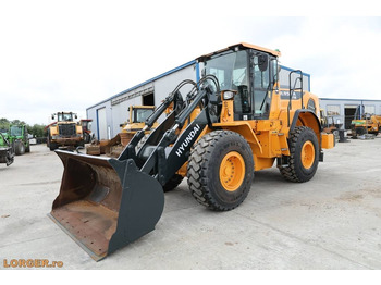 Wheel loader HYUNDAI