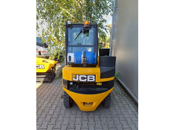 Lease a  JCB TLT 30-17G JCB TLT 30-17G: picture 3