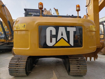 Crawler excavator CAT 325D: picture 5