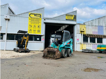 Skid steer loader