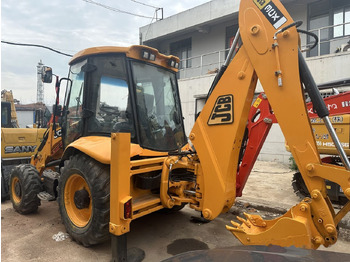 Backhoe loader JCB 3CX