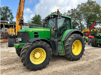 Farm tractor JOHN DEERE 7530