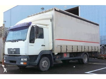 Curtainsider truck MAN