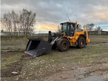 Wheel loader HYUNDAI