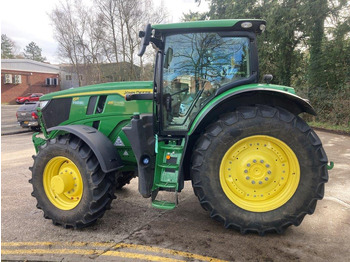 Lease a  John Deere 6R 215 John Deere 6R 215: picture 2