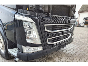 Bumper for Truck Volvo XENON ATRAPA GRILL FH 4 FH 16 EURO 6   Volvo XENON ATRAPA GRILL ZDERZAK VOLVO FH 4 FH 16 EURO 6: picture 3