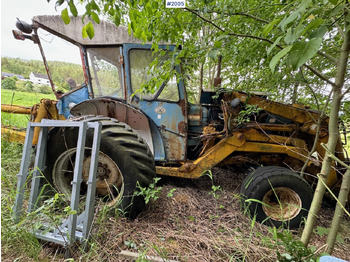 Farm tractor FORD