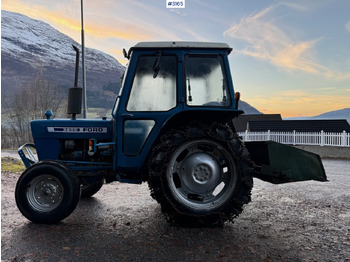 Farm tractor FORD