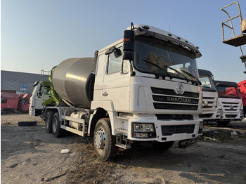 Concrete mixer truck SHACMAN