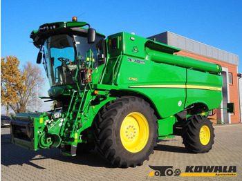 Combine harvester JOHN DEERE S780