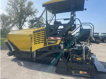 Asphalt paver BOMAG