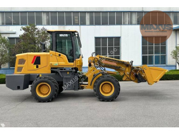 Telescopic wheel loader