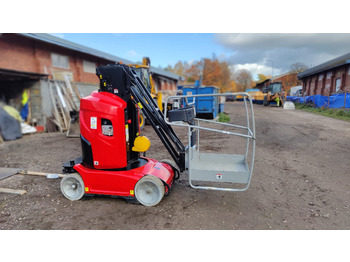 Vertical mast lift MANITOU