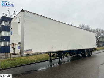 Closed box semi-trailer FRUEHAUF