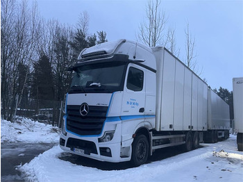 Box truck MERCEDES-BENZ Actros