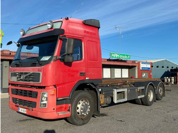 Container transporter/ Swap body truck VOLVO FM13 440