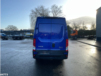 Vacuum truck Iveco Daily 35C18 RIONED hogedrukwater installatie: picture 4