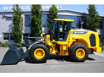 Wheel loader HYUNDAI HL940A articulated loader / year 2021 / weight 13.5t year of production 2021: picture 3