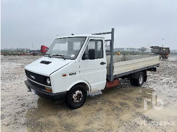 Box truck IVECO Daily