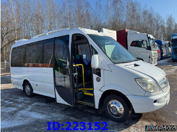 Coach MERCEDES-BENZ Sprinter 518