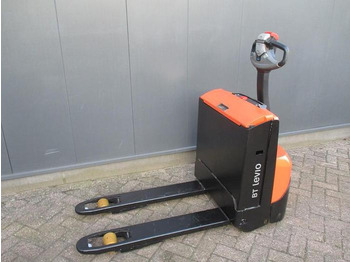 Pallet truck TOYOTA