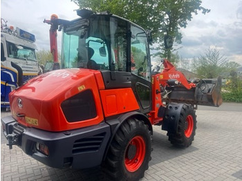 Wheel loader KUBOTA R082