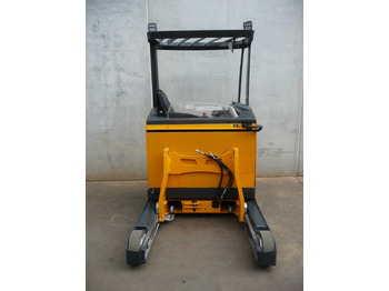 Reach truck Jungheinrich ETV 214 770 DZ: picture 5