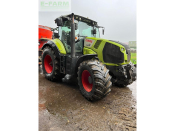 Farm tractor CLAAS Axion 810