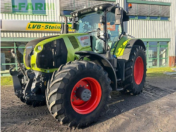 Farm tractor CLAAS Axion 830