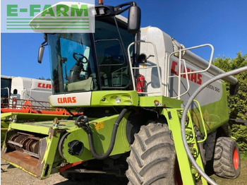 Combine harvester CLAAS Lexion