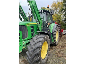 Farm tractor JOHN DEERE 6830