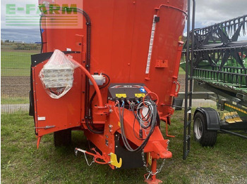 Livestock equipment KUHN