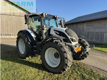 Farm tractor VALTRA N174