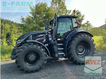 Farm tractor VALTRA