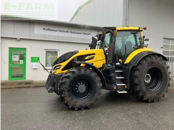 Farm tractor VALTRA