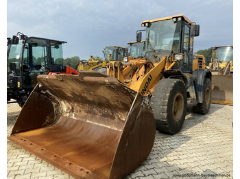 Wheel loader HYUNDAI