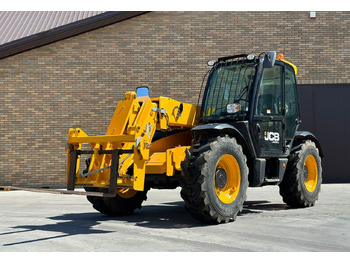 Telescopic handler JCB