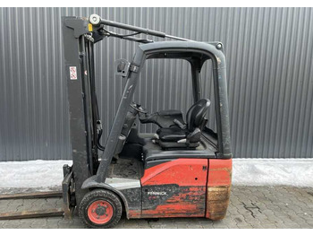 Electric forklift LINDE E15